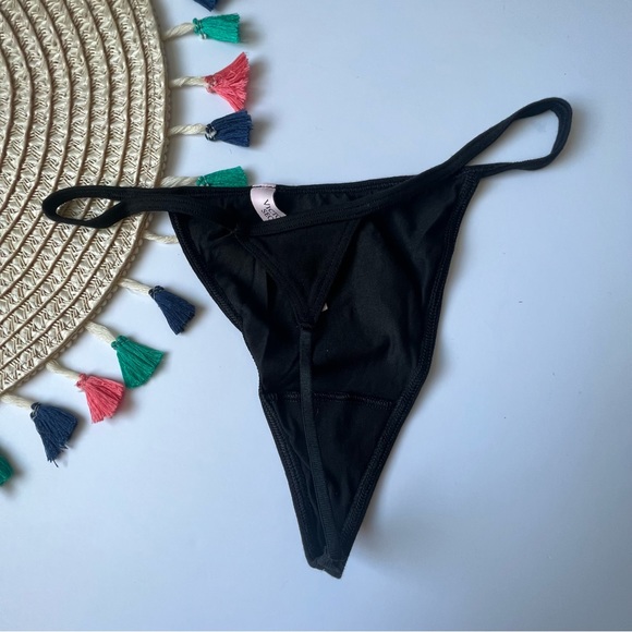 Victoria's Secret Stretch Cotton V-String Panty in New Years Medium NEW - Picture 3 of 3